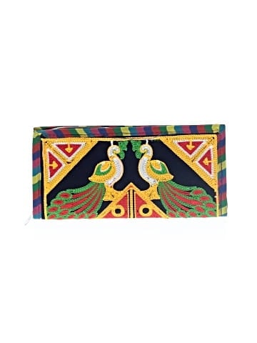 Unbranded Wallet (view 1)