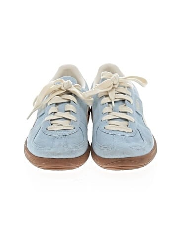 Puma Sneakers (view 2)