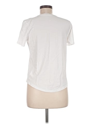 Lululemon Athletica Short Sleeve T-Shirt (view 2)