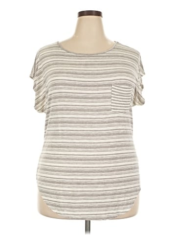 Laila Jayde Short Sleeve T-Shirt (view 1)