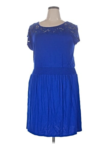 Apt. 9 Casual Dress (view 1)