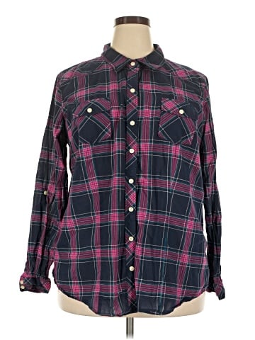 Torrid Long Sleeve Button-Down Shirt (view 1)
