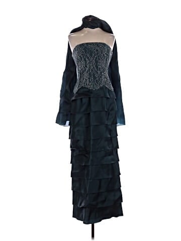 Teri Jon by Rickie Freeman Cocktail Dress (view 1)