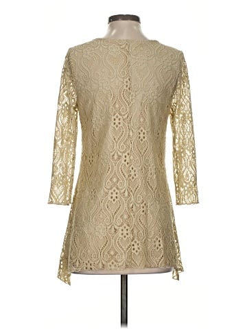 Brittany Black 3/4 Sleeve Top (view 2)