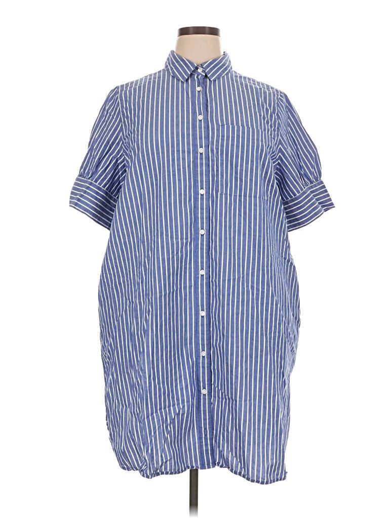 Pre-owned Old Navy Short Sleeve Button Down Shirt In Blue