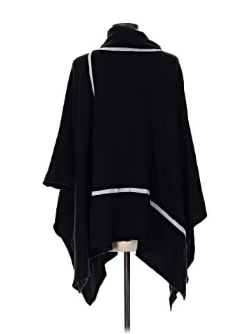 Christin Michaels Poncho (view 2)