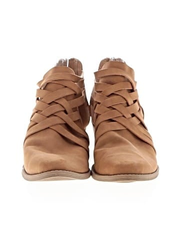Qupid Ankle Boots (view 2)