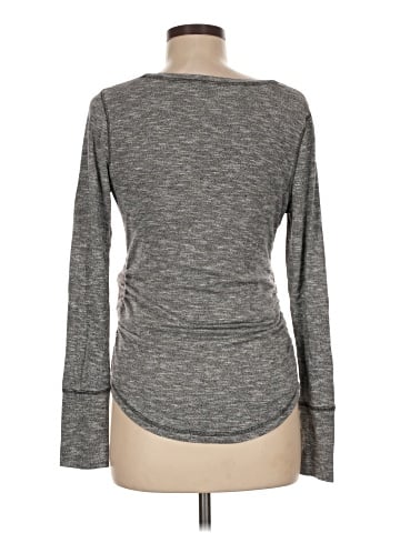 Liz Lange Maternity for Target 3/4 Sleeve T-Shirt (view 2)