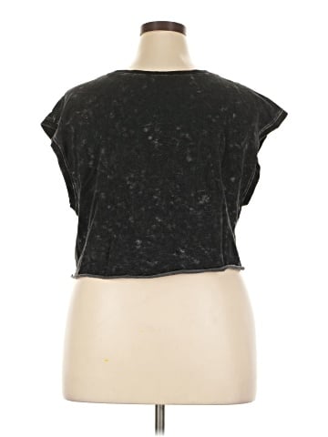 Assorted Brands Sleeveless T-Shirt (view 2)