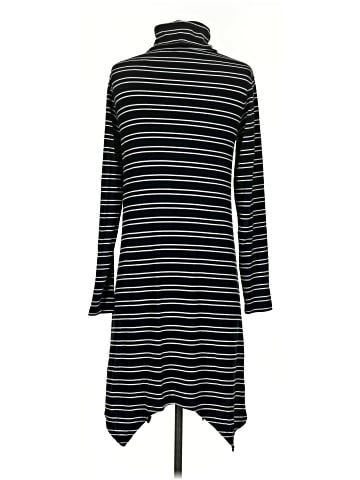 Mossimo Casual Dress (view 2)