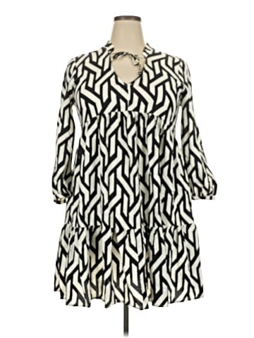 Ellen Tracy Casual Dress (view 1)