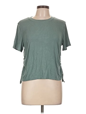 Lululemon Athletica Short Sleeve T-Shirt (view 1)