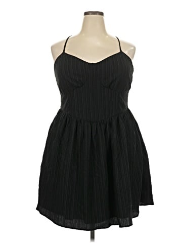 American Eagle Outfitters Casual Dress (view 1)