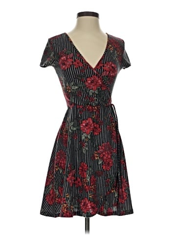 Derek Heart Casual Dress (view 1)