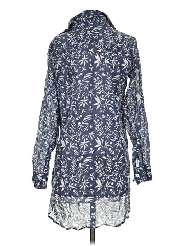 Virginia Johnson 3/4 Sleeve Blouse (view 2)