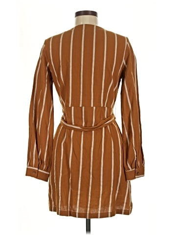 Le Lis Casual Dress (view 2)