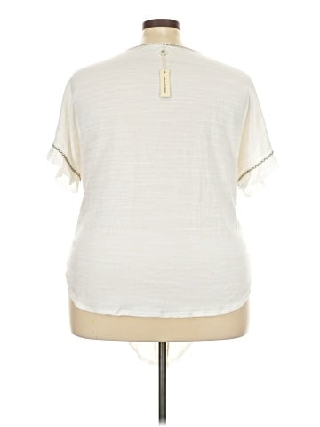 Max Studio Short Sleeve T-Shirt (view 2)