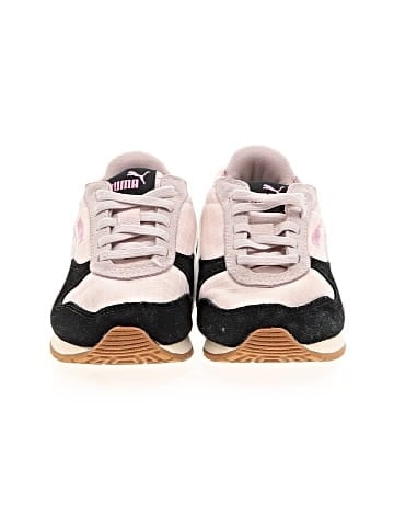 Puma Sneakers (view 2)