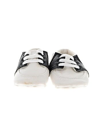 Baby Booties (view 2)