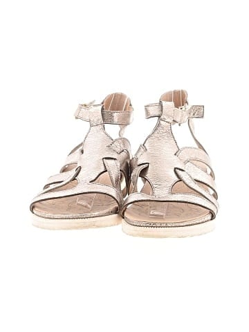 Mootsies Tootsies Sandals (view 2)