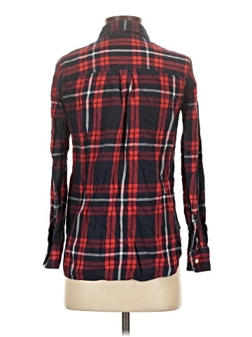 Old Navy Long Sleeve Button-Down Shirt (view 2)