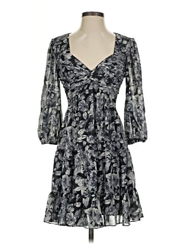 Cinq à Sept Casual Dress (view 1)