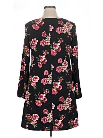 Discreet Casual Dress (view 2)
