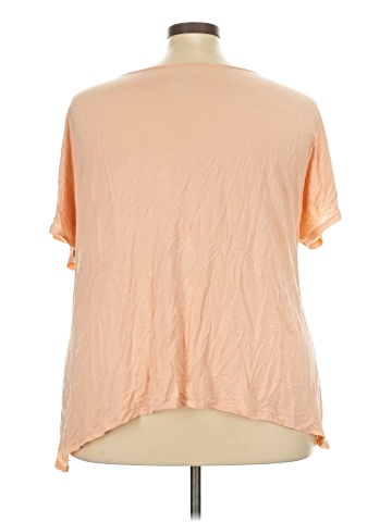 Secret Treasures Short Sleeve T-Shirt (view 2)