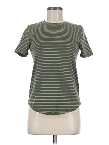 Lululemon Athletica Short Sleeve Turtleneck (view 1)