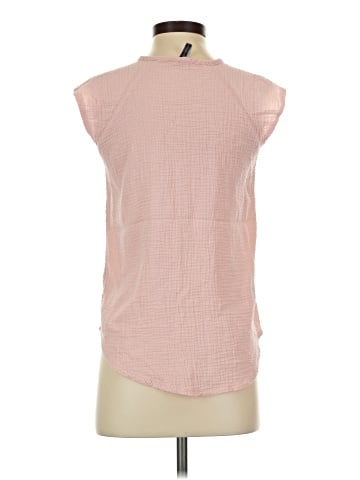 Jaclyn Smith Sleeveless Blouse (view 2)