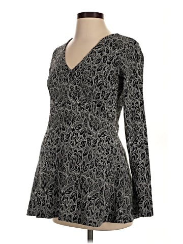 A Pea in the Pod Long Sleeve Top (view 1)