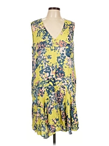 BCBGMAXAZRIA Casual Dress (view 1)