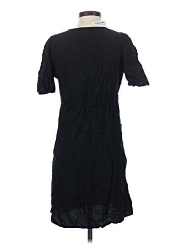 Old Navy Casual Dress (view 2)
