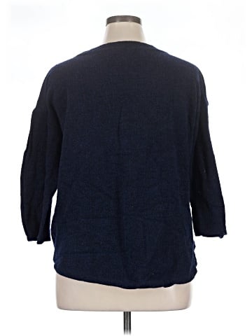 Liz Claiborne Pullover Sweater (view 2)