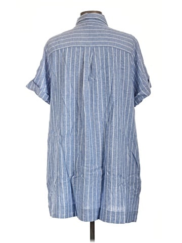 Old Navy Casual Dress (view 2)