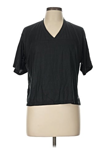 Nike Short Sleeve T-Shirt (view 1)
