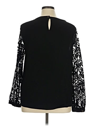 Neiman Marcus Long Sleeve Blouse (view 2)