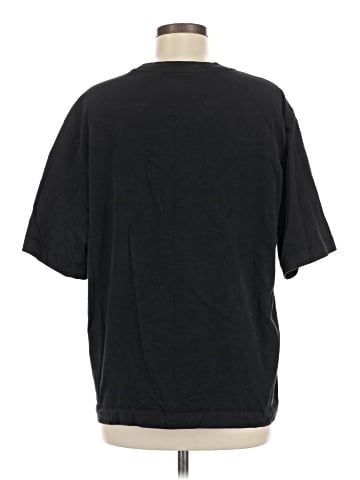 Abercrombie & Fitch Short Sleeve T-Shirt (view 2)