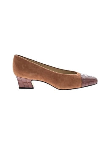 Etienne Aigner Heels (view 1)