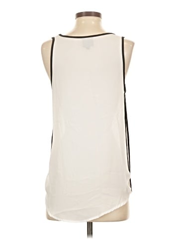 Bobeau Sleeveless Top (view 2)