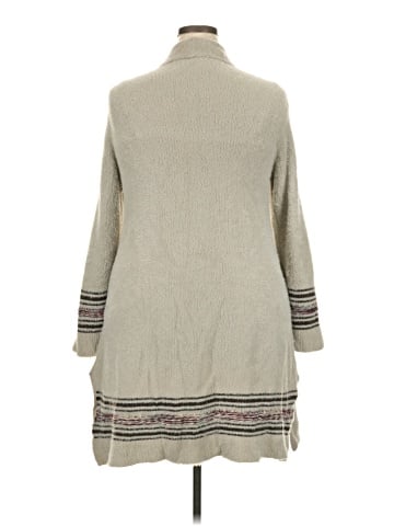 Simply Noelle Cardigan (view 2)