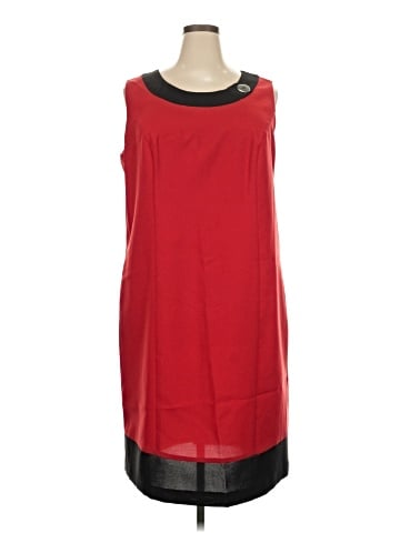Allison Woods Casual Dress (view 1)