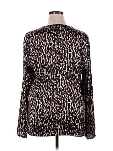 Banana Republic Long Sleeve T-Shirt (view 2)