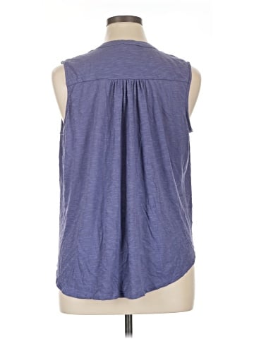 Daisy Fuentes Sleeveless Blouse (view 2)