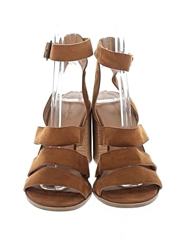 Universal Thread Sandals (view 2)