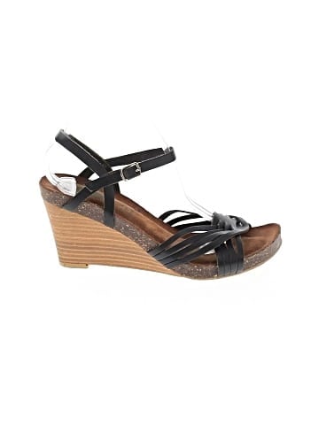 Serene Wedges (view 1)