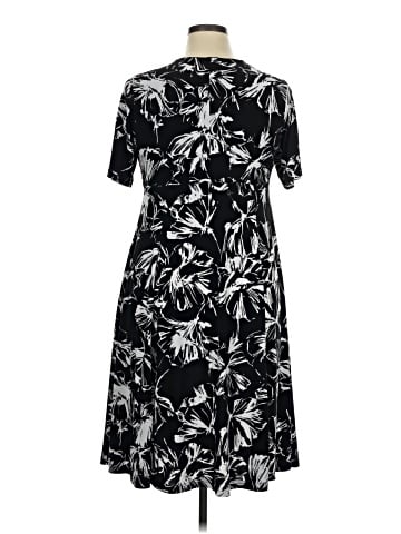 Signature by Robbie Bee Casual Dress (view 2)