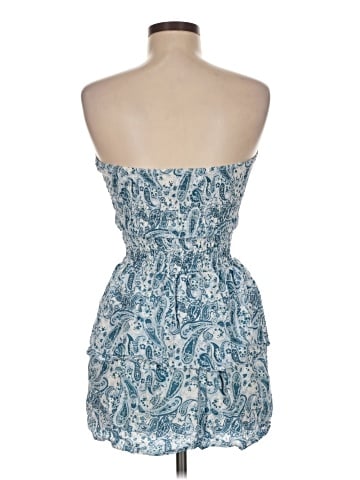 Subdued Sleeveless Top (view 2)