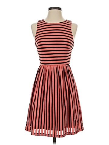 Everly Casual Dress (view 1)
