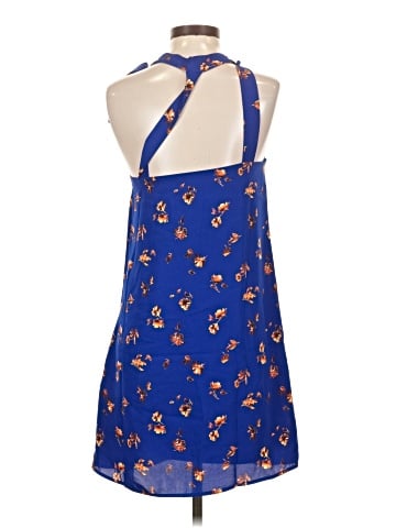 19 Cooper Casual Dress (view 2)
